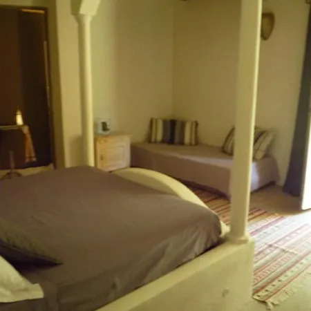 Pensjonat La Siesta Andalouse Chambres Dhotes Castillon-du-Gard