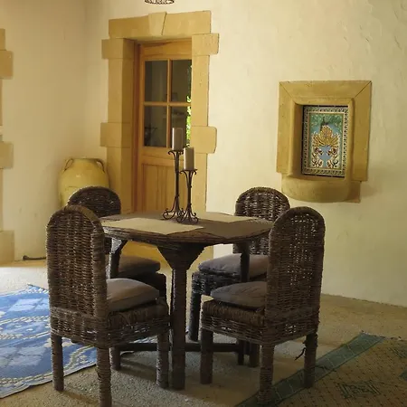 Pensjonat La Siesta Andalouse Chambres Dhotes Castillon-du-Gard